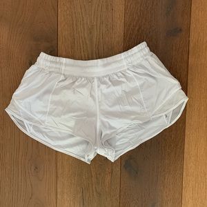 Lululemon hotty hot low rise shorts